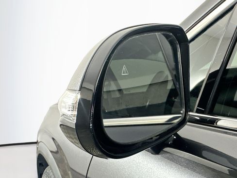 Used 2022 Hyundai Santa Fe SEL w/ Convenience Package FWD image 16