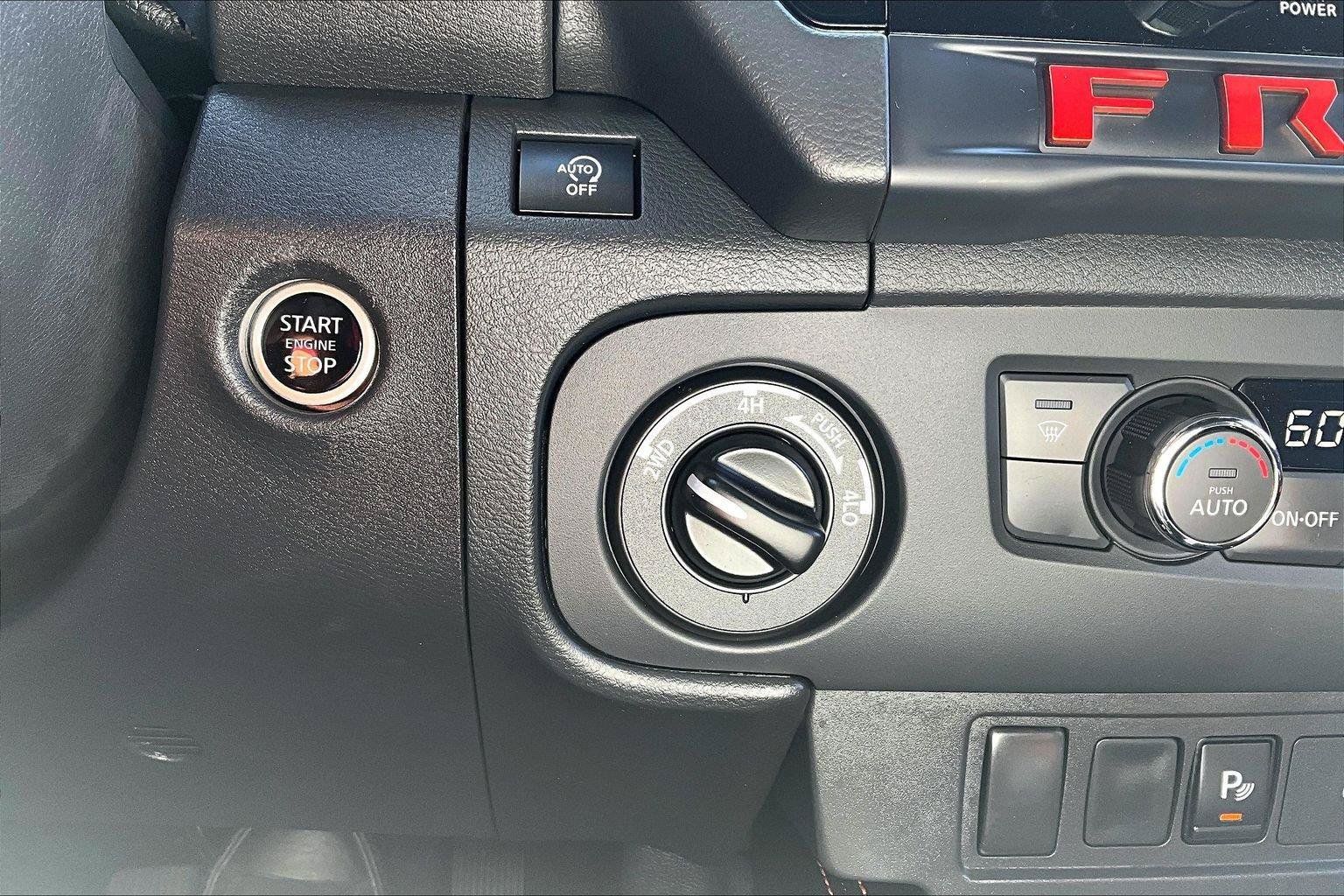 Used 2025 Nissan Frontier PRO-4X AWD/4WD image 16