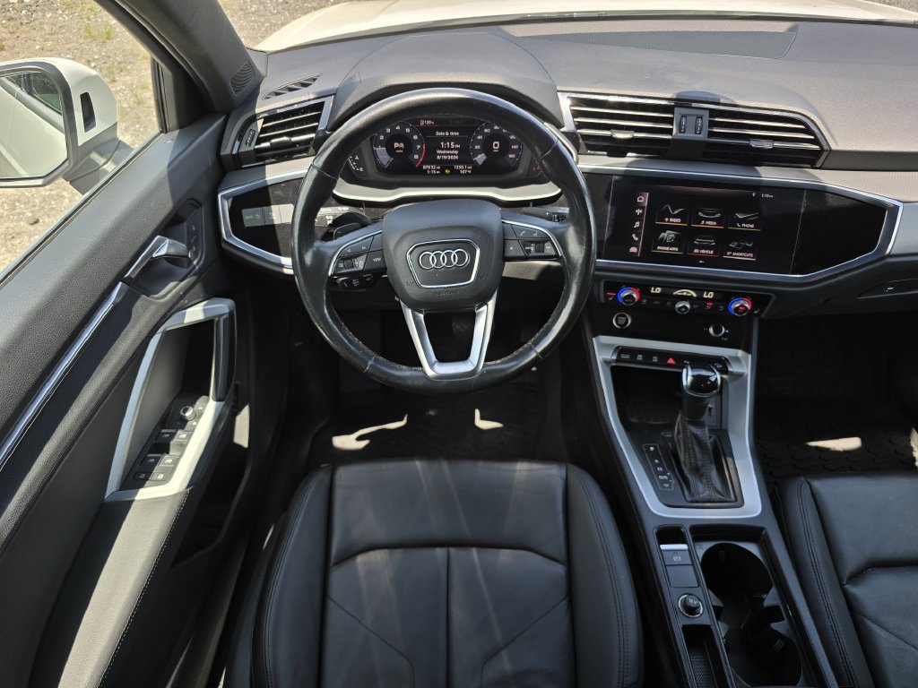 Used 2021 Audi Q3 2.0T Premium Plus w/ Premium Plus Package AWD/4WD image 18