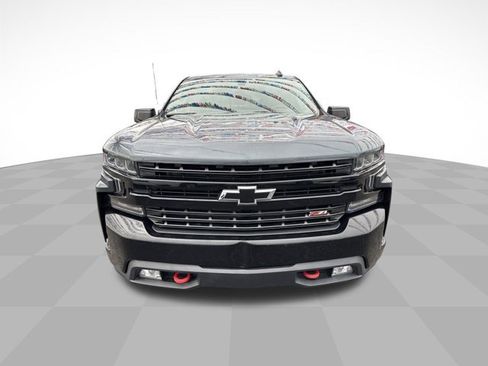 Used 2019 Chevrolet Silverado 1500 LT Trail Boss image 2