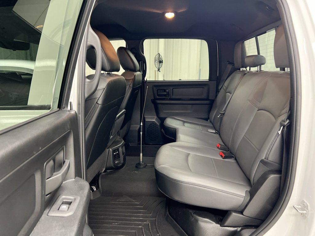 Used 2025 RAM 3500 Tradesman AWD/4WD image 17
