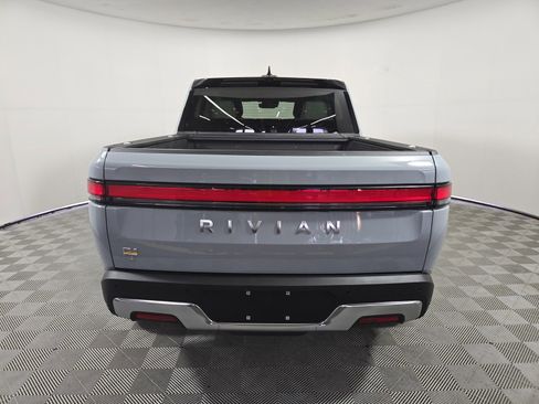 Used 2024 Rivian R1T Adventure AWD/4WD image 4