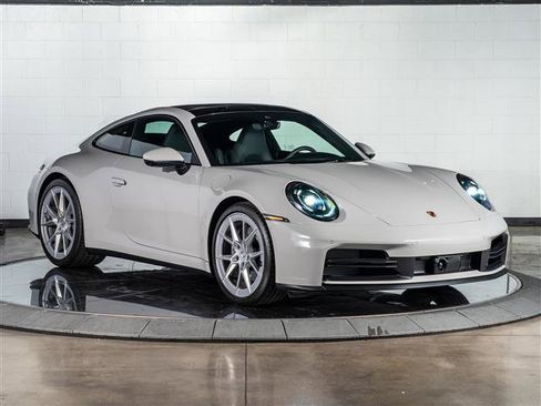 Used 2026 Porsche 911 Carrera RWD image 7