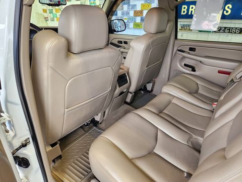 Used 2005 GMC Sierra 1500 SLT w/ Light Duty Power Package image 17