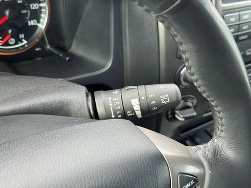 Used 2015 Nissan Armada SL image 26