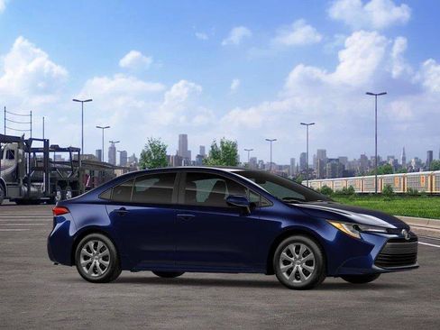 New 2026 Toyota Corolla LE FWD image 91