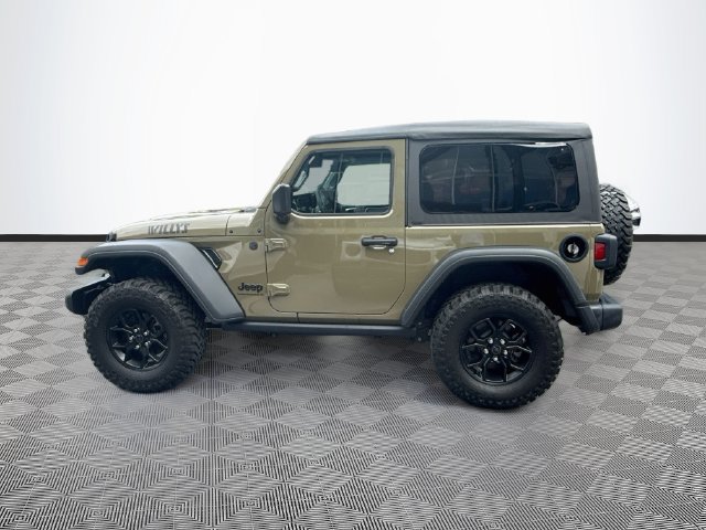 Used 2025 Jeep Wrangler Sport AWD/4WD image 4