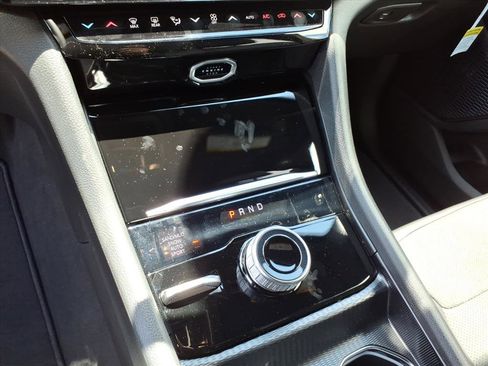 New 2026 Jeep Grand Cherokee L 4WD image 13