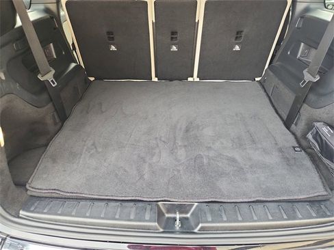 Used 2021 Mercedes-Benz GLB 250 image 24