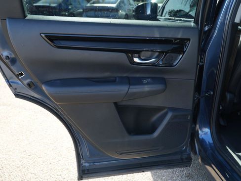 Used 2024 Honda CR-V EX-L image 16