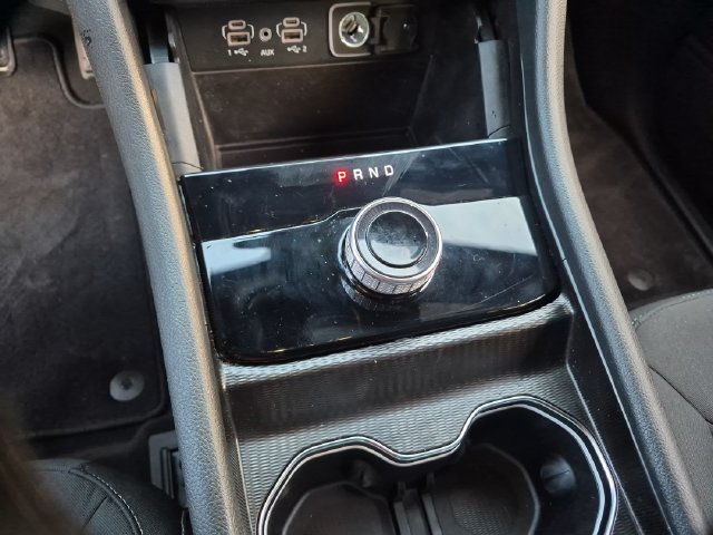 Used 2025 Jeep Grand Cherokee 4WD image 12