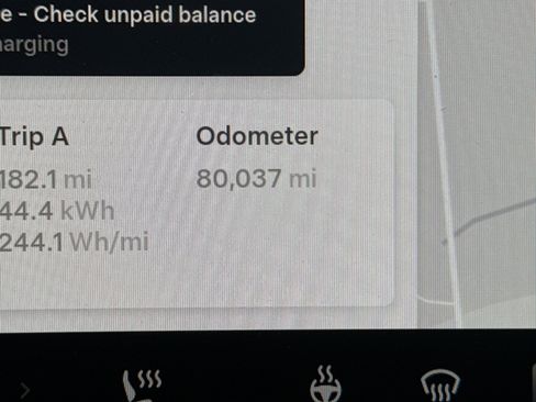 Used 2021 Tesla Model 3 Standard Range Plus image 13