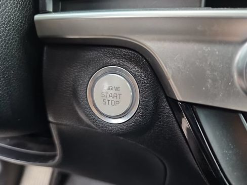 Used 2023 Kia Telluride LX AWD/4WD image 29