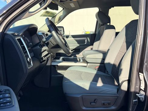 Used 2018 RAM 1500 Big Horn AWD/4WD image 12