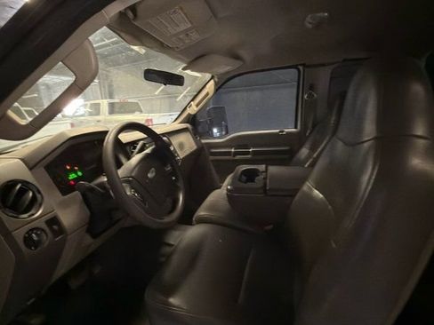 Used 2008 Ford F250 XLT AWD/4WD image 9