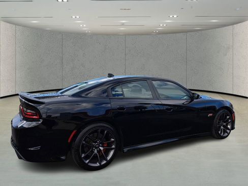 Used 2023 Dodge Charger Scat Pack w/ Navigation & Travel Group image 7