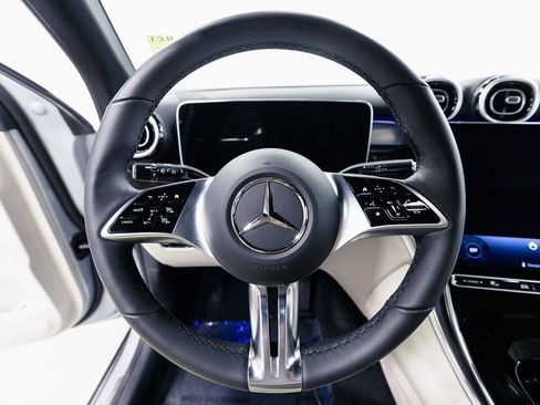 Certified 2026 Mercedes-Benz GLC 300 4MATIC image 11