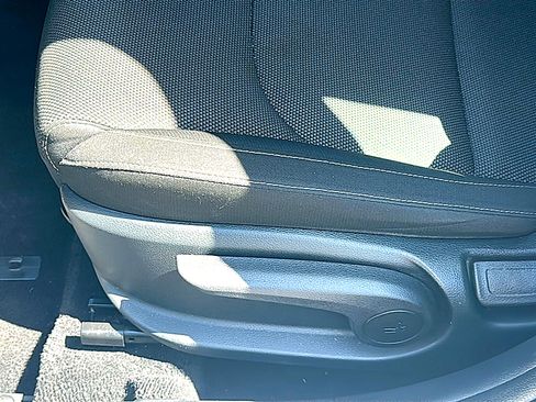 Used 2024 Kia Forte LXS FWD image 15