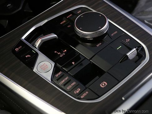 Used 2026 BMW X5 xDrive40i w/ M Sport Package image 26