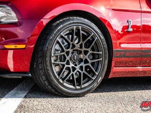 Used 2014 Ford Mustang Shelby GT500 w/ Equipment Group 821A image 39