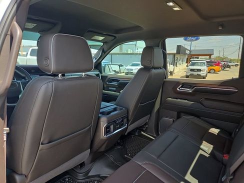 Used 2024 GMC Sierra 1500 Denali AWD/4WD image 16