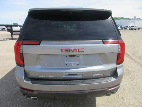 New 2026 GMC Yukon AT4 Ultimate AWD/4WD image 5
