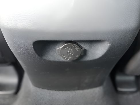 Used 2018 Hyundai Santa Fe Sport AWD/4WD image 19