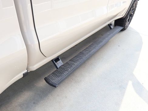 New 2026 Chevrolet Silverado 1500 ZR2 w/ LPO, Dark Essentials Package AWD/4WD image 39