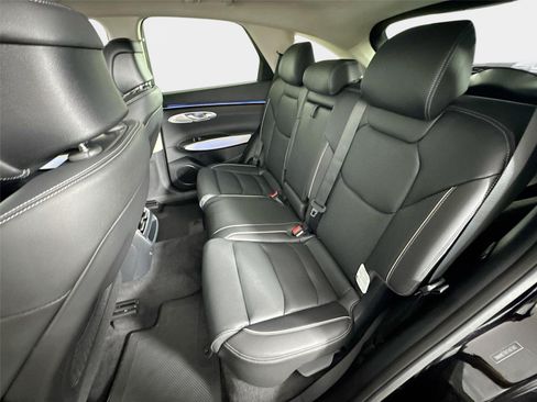 New 2026 Genesis GV70 2.5T Advanced AWD/4WD image 24