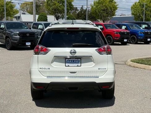 Used 2016 Nissan Rogue SV w/ SV Premium Package AWD/4WD image 9