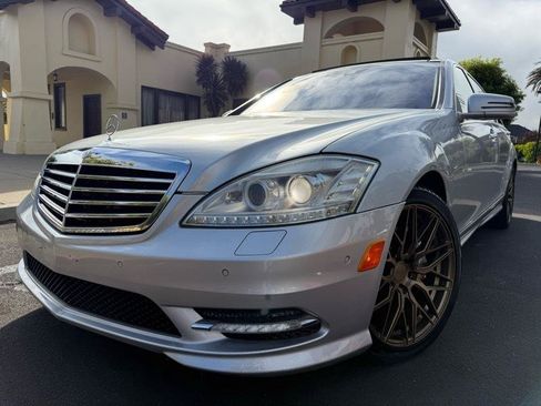 Used 2010 Mercedes-Benz S 550 image 12