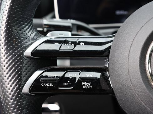 Used 2023 Mercedes-Benz C 300 Sedan image 37