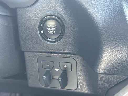Used 2025 Toyota Tundra SR5 w/ SR5 Convenience Package AWD/4WD image 38