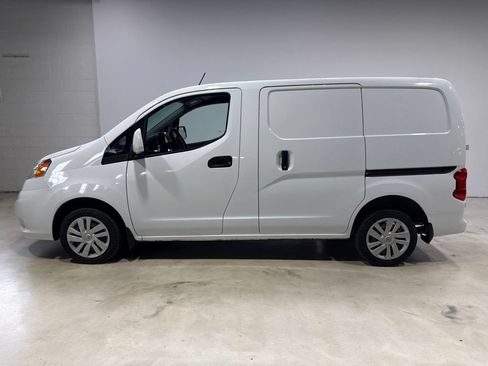Used 2018 Nissan NV200 SV FWD image 4