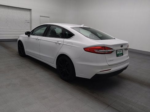 Used 2020 Ford Fusion SE FWD image 3