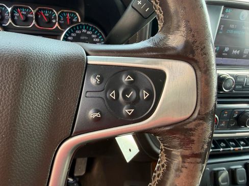Used 2018 GMC Sierra 1500 SLT AWD/4WD image 27