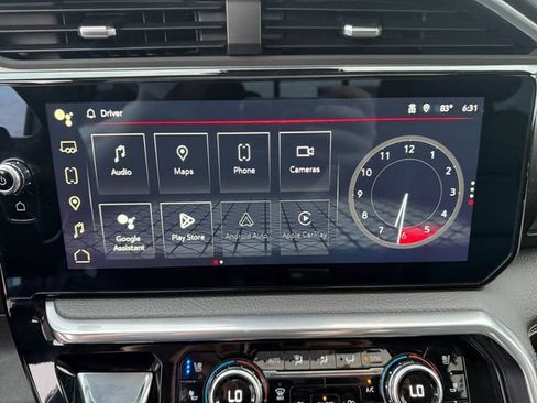 Used 2022 GMC Sierra 1500 Denali w/ Denali Reserve Package AWD/4WD image 26