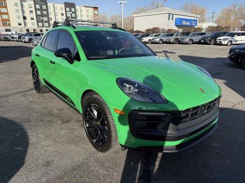 Used 2023 Porsche Macan GTS image 4