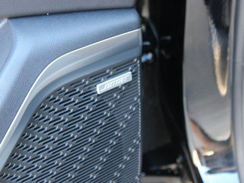 Used 2025 Buick Enclave Sport Touring image 24