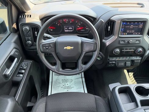 Used 2025 Chevrolet Silverado 2500 Custom w/ Custom Value Package AWD/4WD image 11
