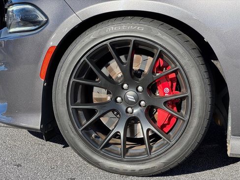 Used 2018 Dodge Charger R/T Scat Pack w/ Dynamics Package image 9