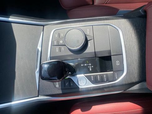 Used 2022 BMW 330e RWD image 20