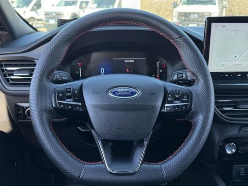 Used 2023 Ford Escape ST-Line w/ Tech Pack #1 image 11