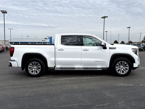Used 2023 GMC Sierra 1500 Denali w/ Technology Package image 2