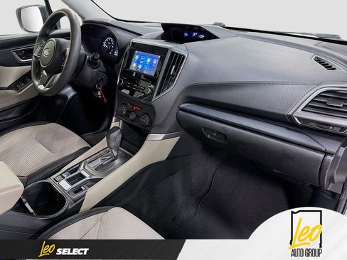 Used 2022 Subaru Forester AWD/4WD image 26