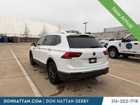 Used 2024 Volkswagen Tiguan SE image 5
