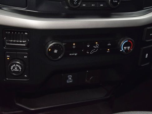 Used 2023 Ford F150 XL image 26