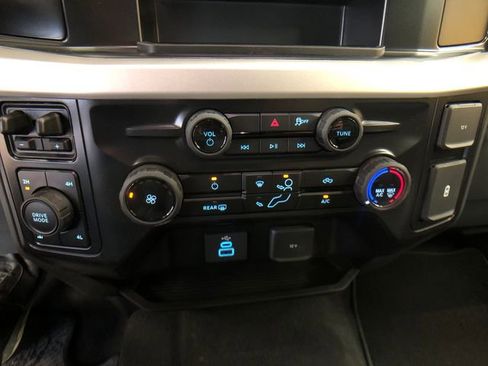 New 2026 Ford F250 XL AWD/4WD image 17