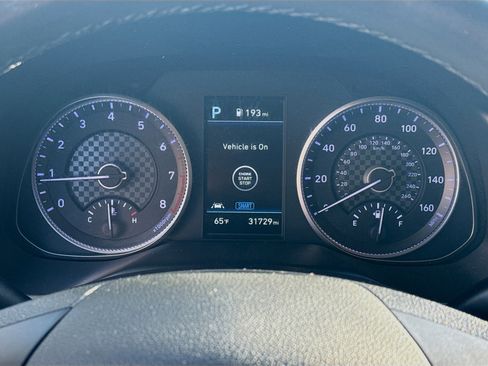 Used 2020 Hyundai Elantra Limited w/ Ultimate Package 03 image 9