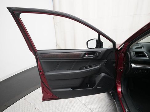 Used 2019 Subaru Outback 2.5i Limited w/ Protection Package #1 image 28